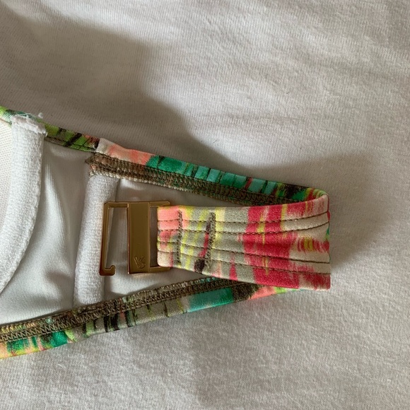 Victoria’s Secret push up beach bandeau swim top - Picture 4 of 7